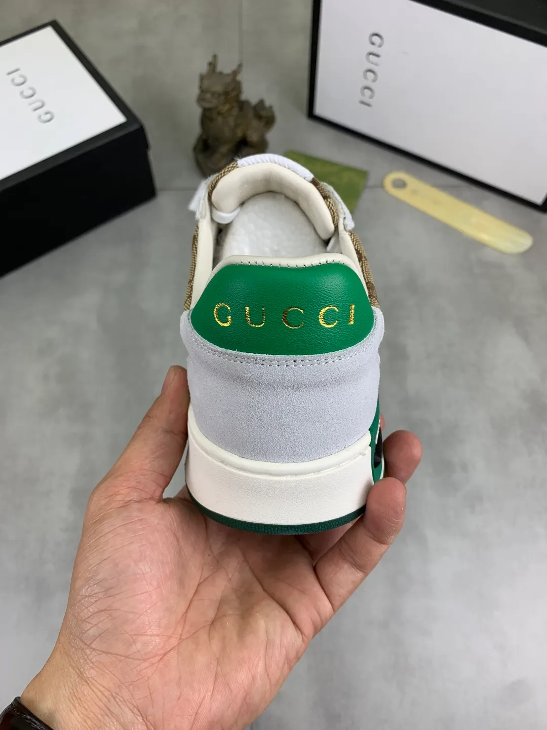 Men's men's shoes 💰P420💰【New model】 🆘 The latest model from Gucci official website🎁Classic casual and fashionable men's shoes👟Best model💥The style is simple and elegant, exclusive for trendy men. Unique official website latest brand elements👑Gucci original decoration, fashionable and generous, the fabric is made of original soft calfskin➕Comfortable soft pigskin lining ✅Wear-resistant rubber outsole specified on the official website_Full of elasticity, the classic model taken at the counter 🎬Color: 3️⃣colors available😍Number of codes: 38-44 (45 46 customized)
